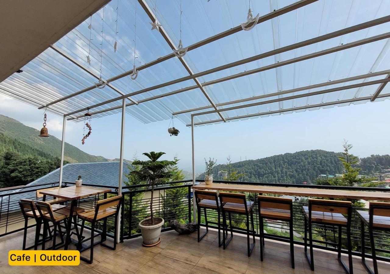 Young Monk Hostel & Cafe Dharamkot マクロード・ガンジ エクステリア 写真
