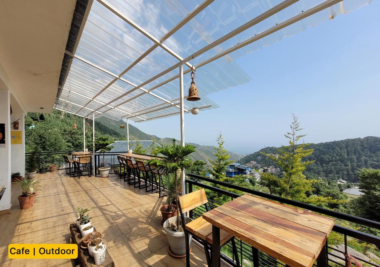 Young Monk Hostel & Cafe Dharamkot マクロード・ガンジ エクステリア 写真